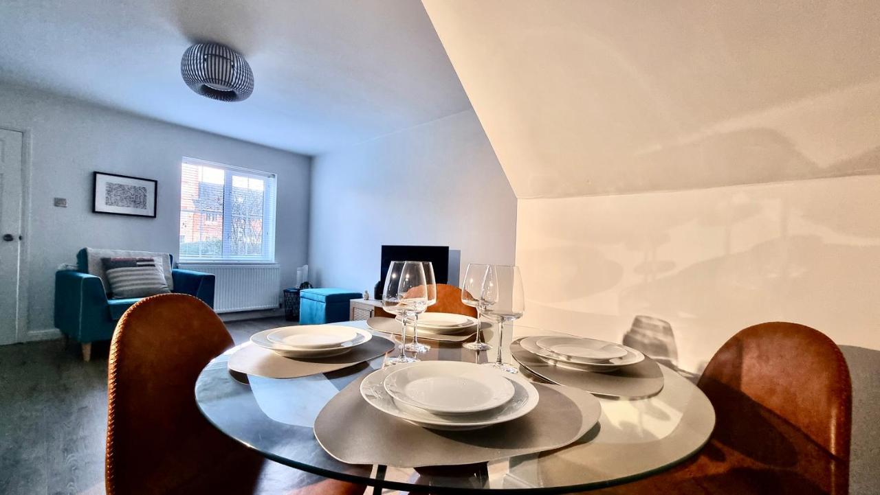 Quay House By Switchback Stays With Free Parking Cardiff Exterior foto